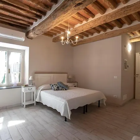 Garden Relais Rosy Appartamento *