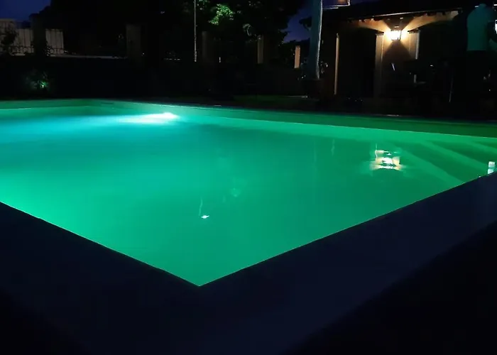 Garden Relays Rosy 아파트 마사로라